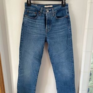 Levi’s Wedgie Straight Jeans! New!